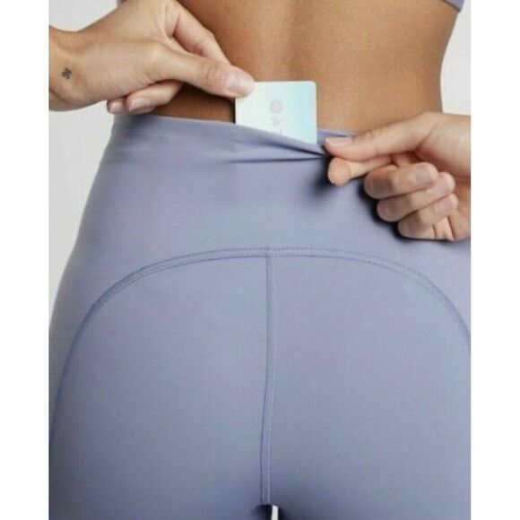NWT ATHLETA Purple Ultimate Stash Pocket Capri Size 1X - Picture 2 of 15